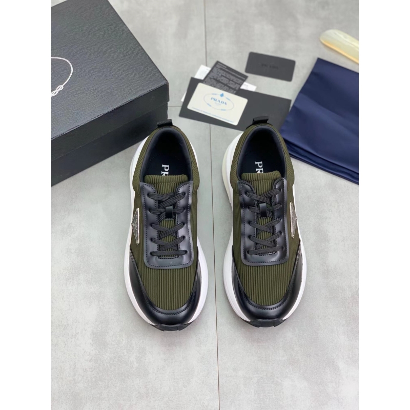 Pra*a sneakers